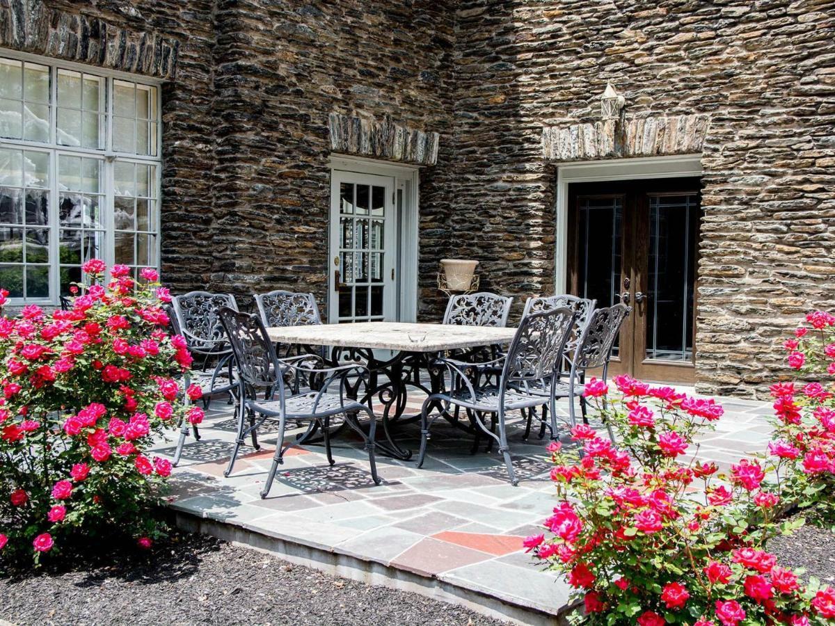 The Manor On Front Bed & Breakfast Harrisburg Exterior foto