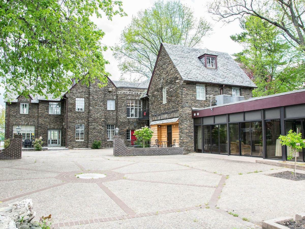 The Manor On Front Bed & Breakfast Harrisburg Exterior foto